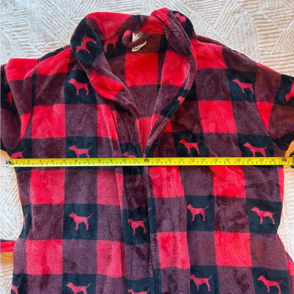 Victoria’s Secret PINK Buffalo Plaid Robe Red Black Checkered Dog Logo Plush M/L